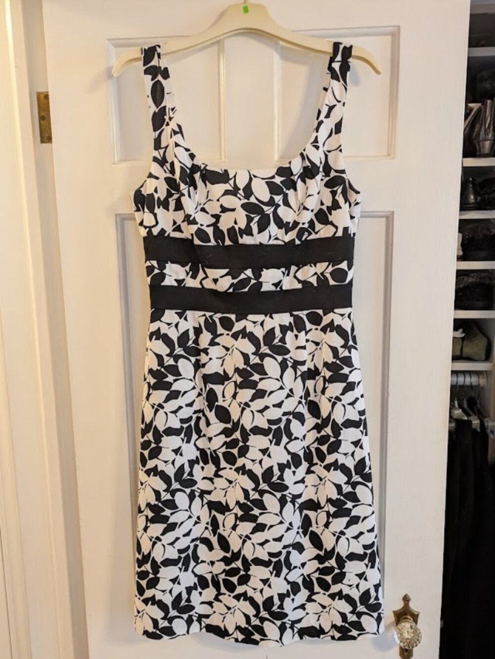 White House Black Market Women's Summer Dress - Size 10